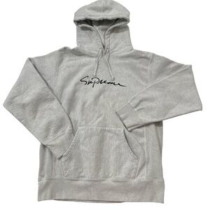FW18 Supreme Classic Script Size M Ash Grey Hoodie (StockX $250)